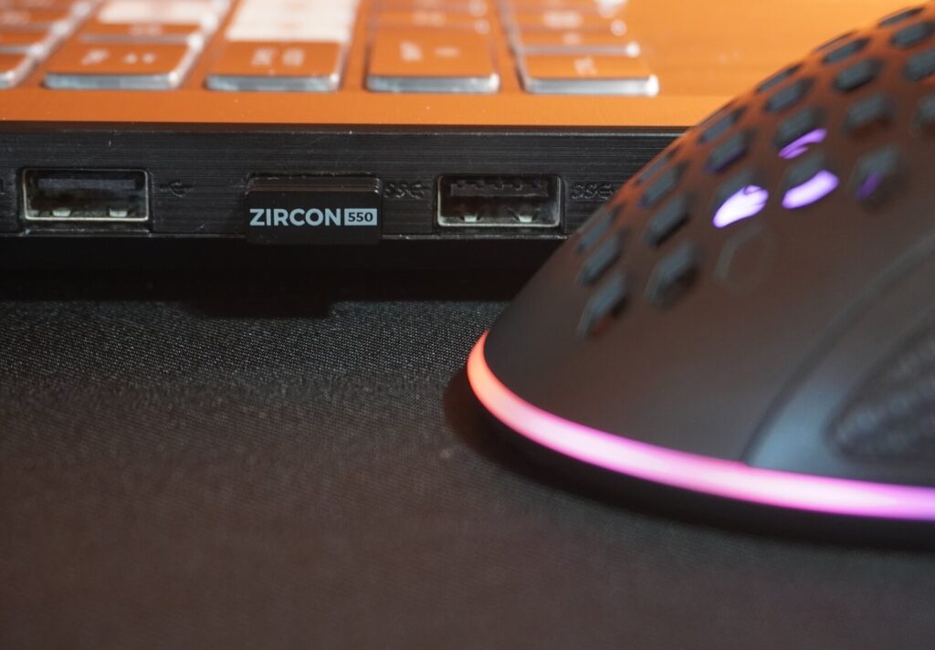 Odbiornik USB z logotypem ZIRCON 550